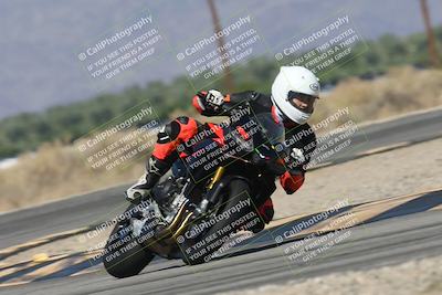 media/Oct-13-2025-Moto Forza (Mon) [[a66d839500]]/3-B Group/Session 3 (Turn 16)/